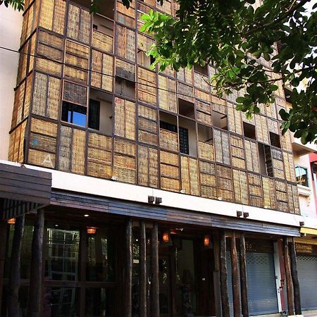 1 Nimman Gallery Hotel Chiang Mai Zewnętrze zdjęcie